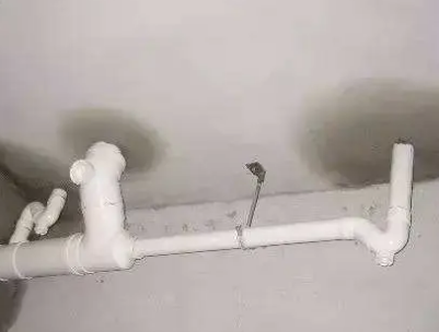 荣昌卫生间测漏水的几种情景